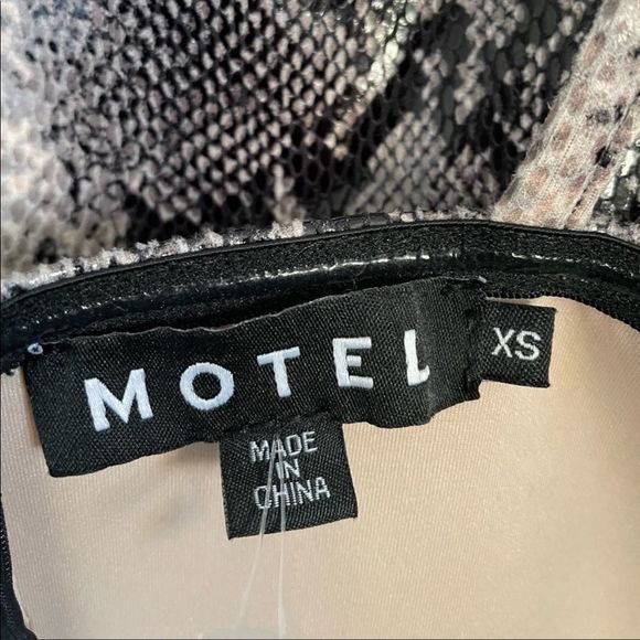 Motel Snake Print Slip Bodycon Dress - Picture 4 of 12